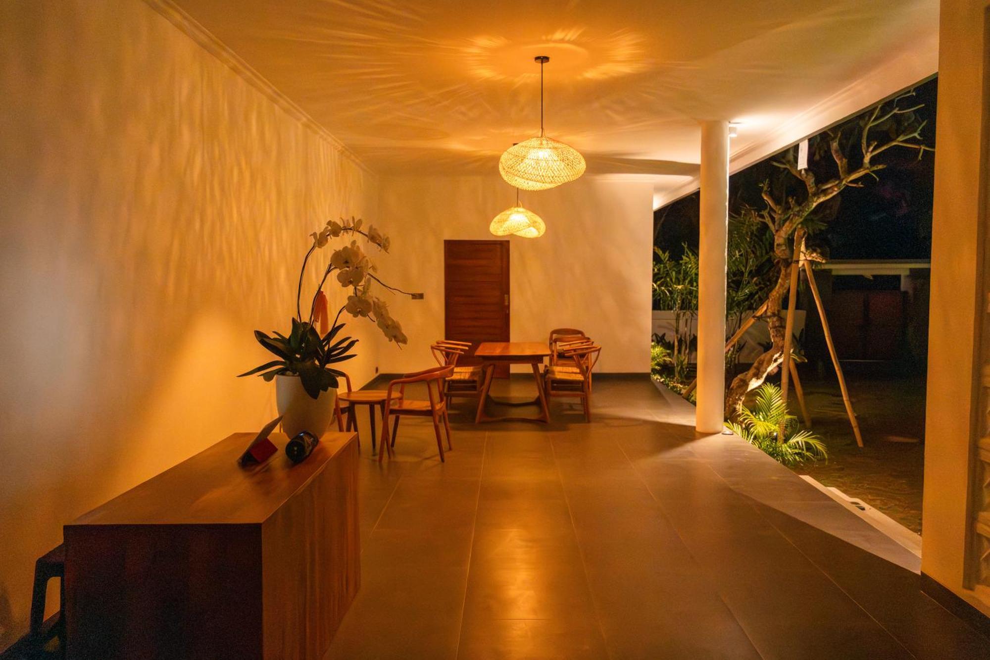 Tropical Almond Villa Uluwatu  Exterior photo