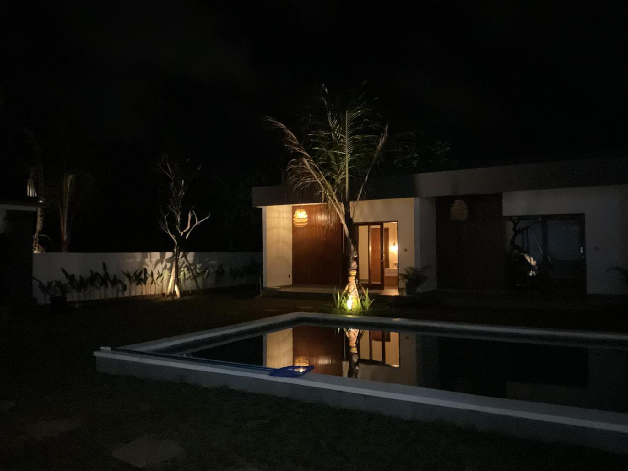 Tropical Almond Villa Uluwatu  Exterior photo