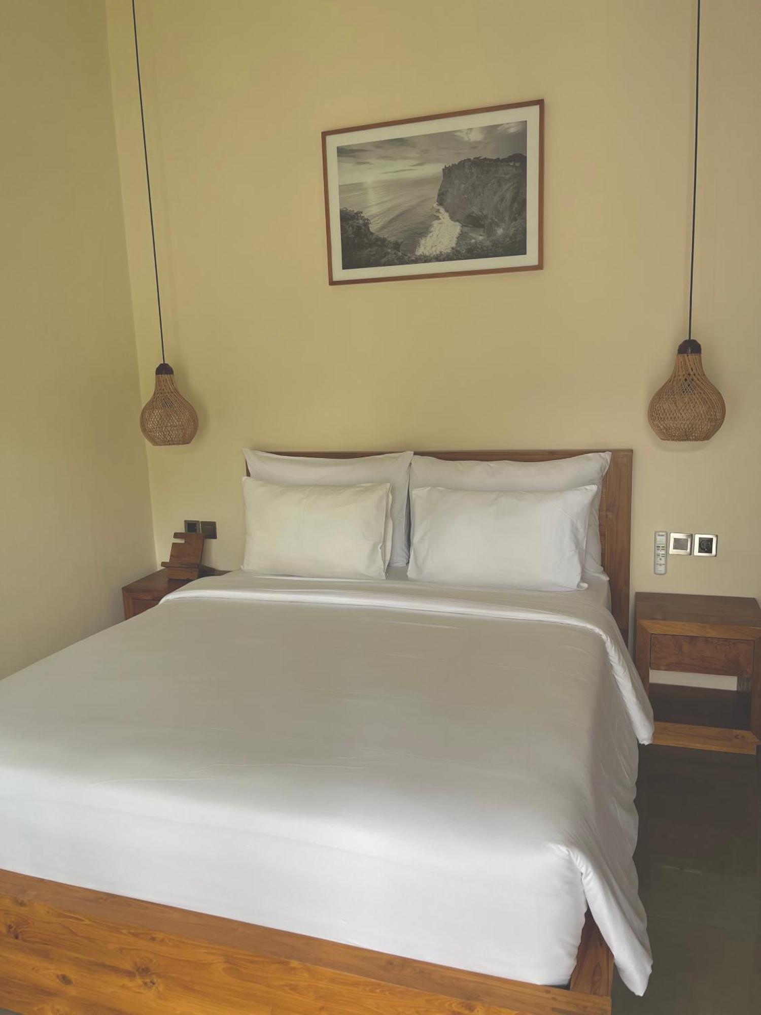 Tropical Almond Villa Uluwatu  Exterior photo