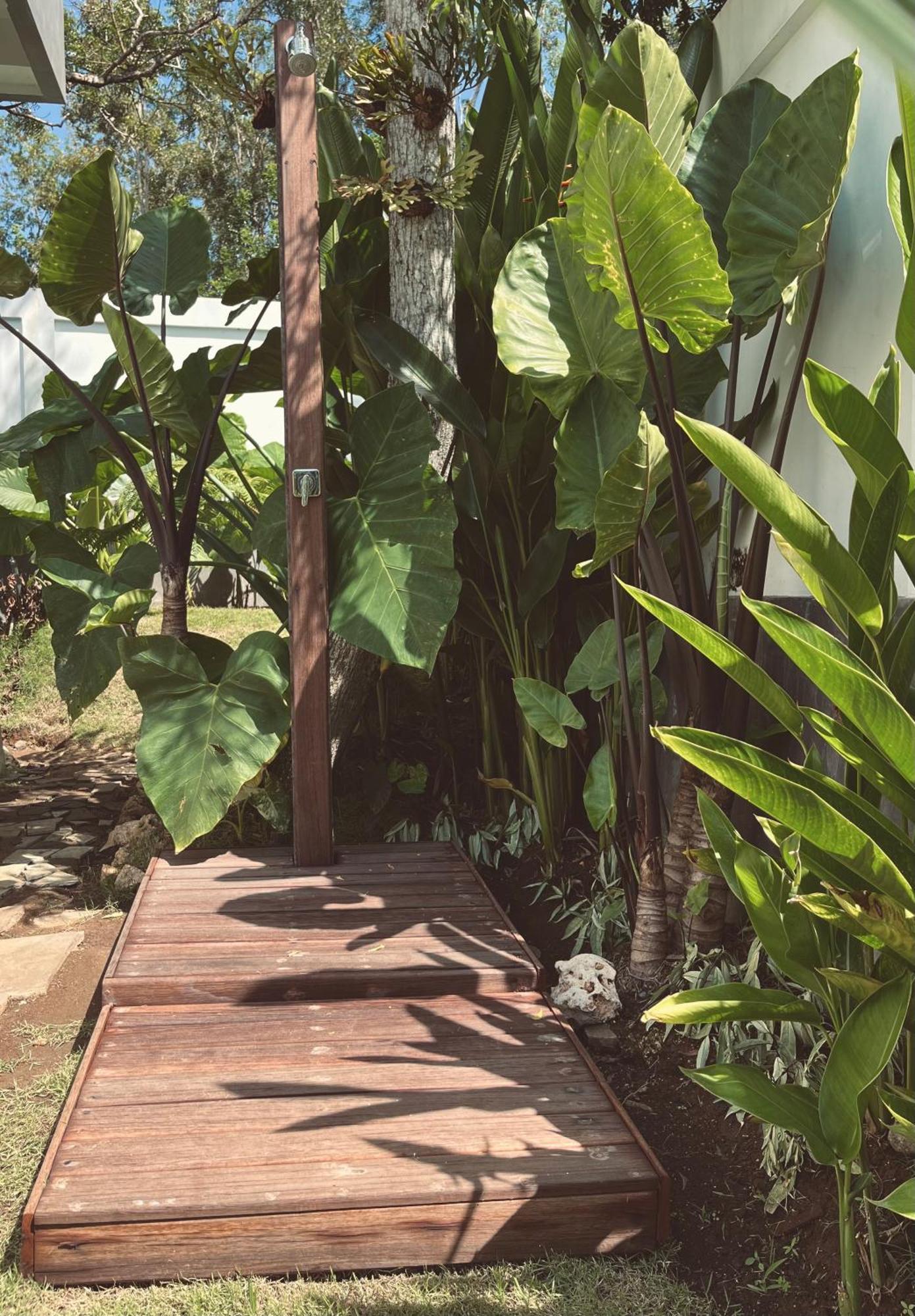 Tropical Almond Villa Uluwatu  Exterior photo